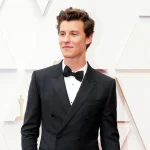 Shawn_Mendes3